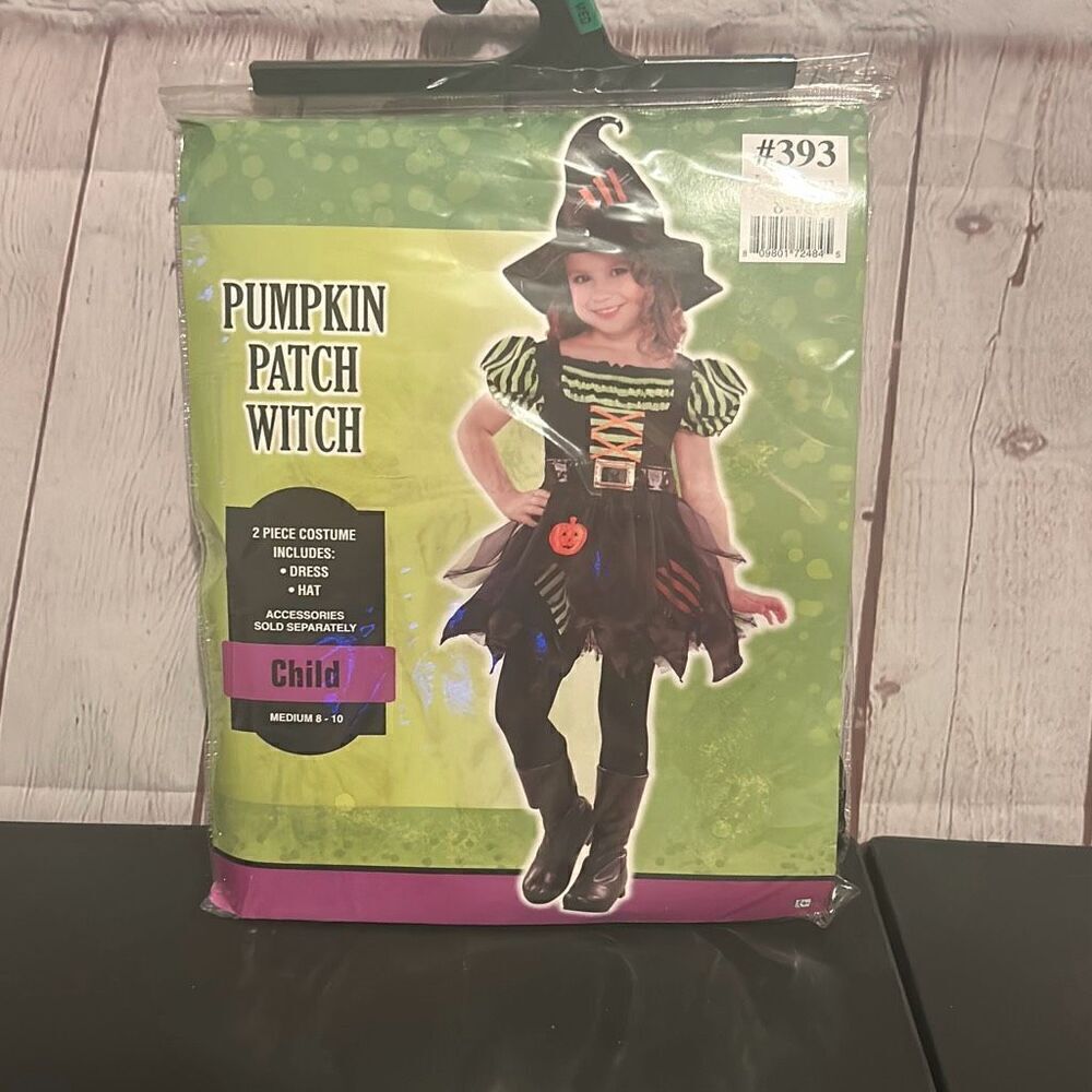 Pumpkin Patch Witch Medium 8-10